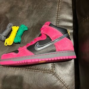 Run The Jewels SB Dunk High